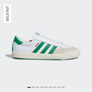 Adidas Nora Sneakers in Cloud White/Green